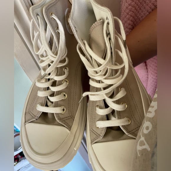 Run Star Legacy CX Platform Festival Florals Never Worn - Picture 7 of 7